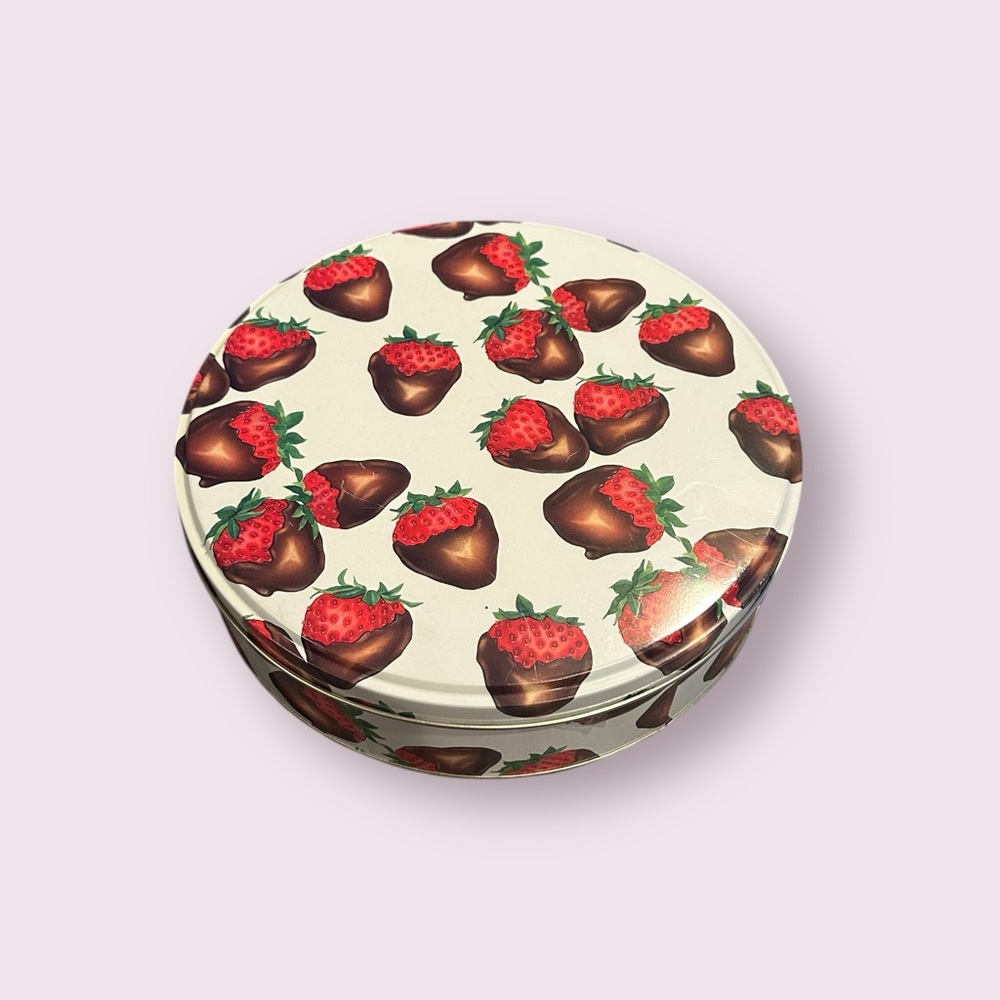 Department 56 Sweets Chocolate Covered Strawberry Round Nesting Tin Set